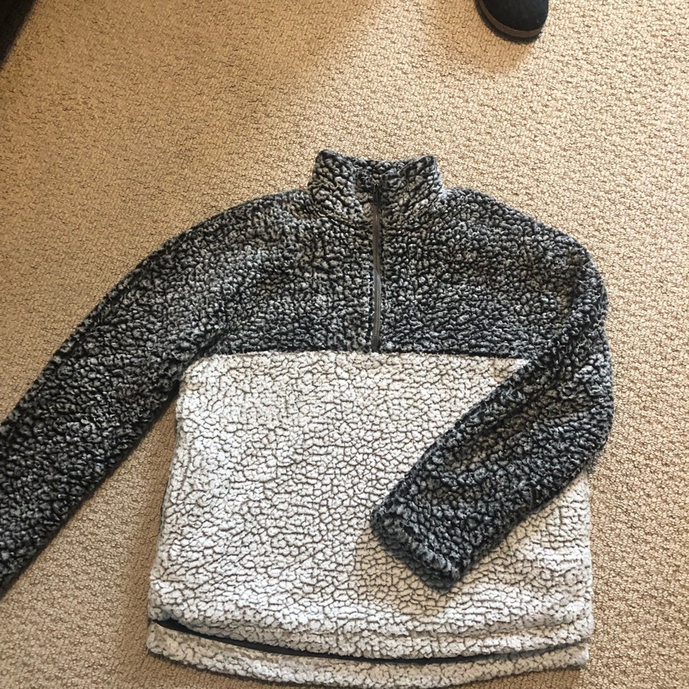 Sherpa quarter zip